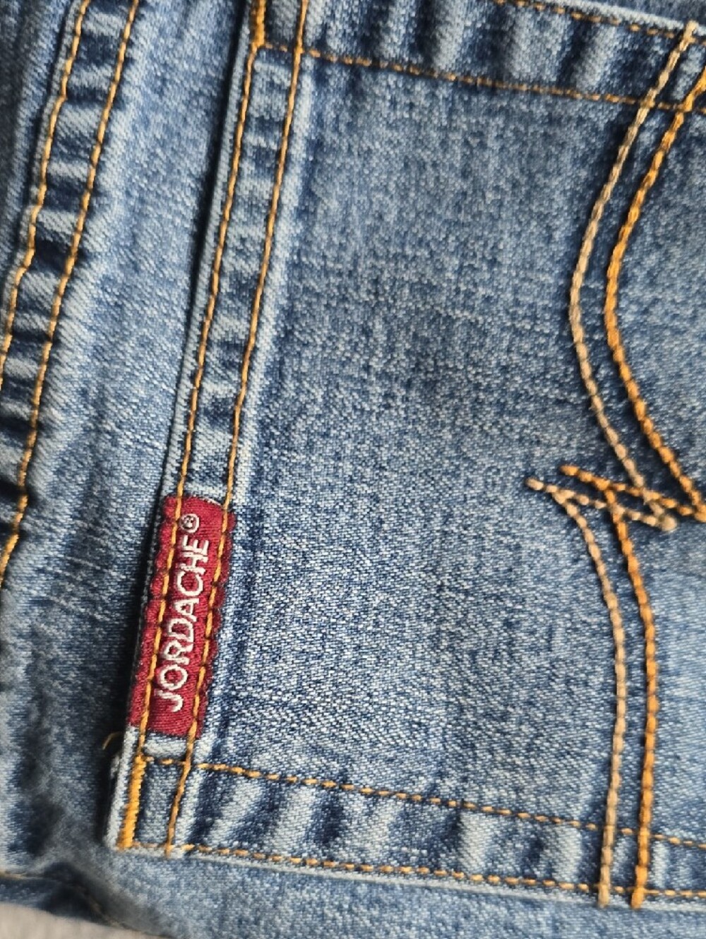 2000s Jordache Straight Leg Light Blue Jeans
